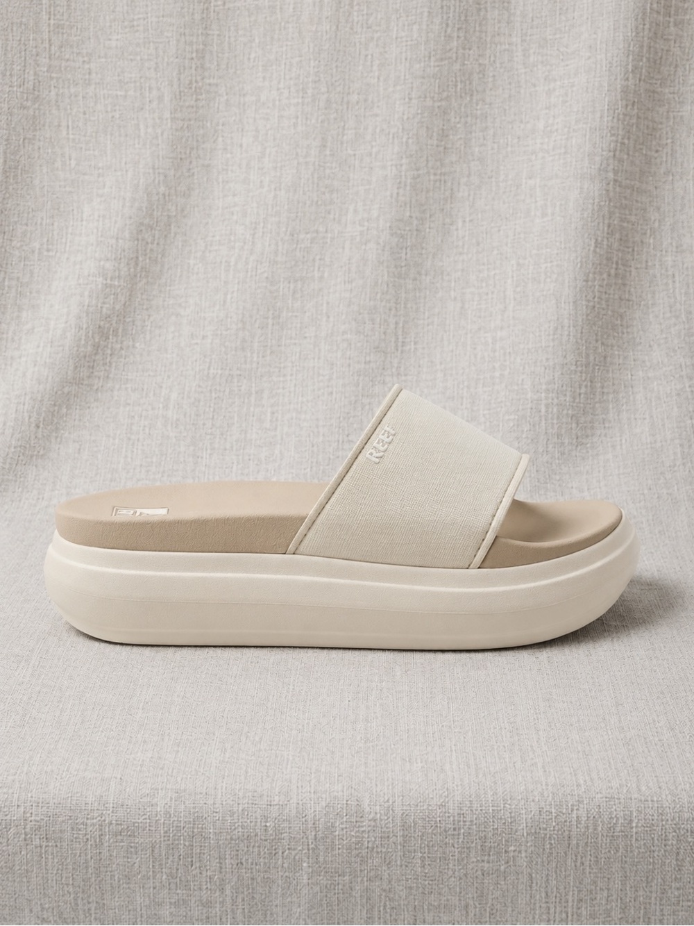 Reef Women’s Cushion Bondi Bay - Beige